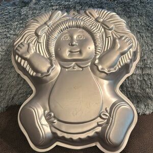 Vintage 1984 Wilton Cabbage Patch Kids Cake Pan